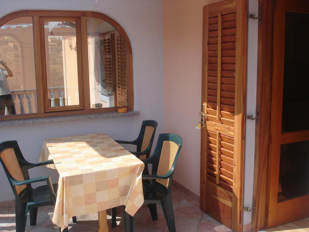 Apartments Petrovic Šilo Zimmer foto